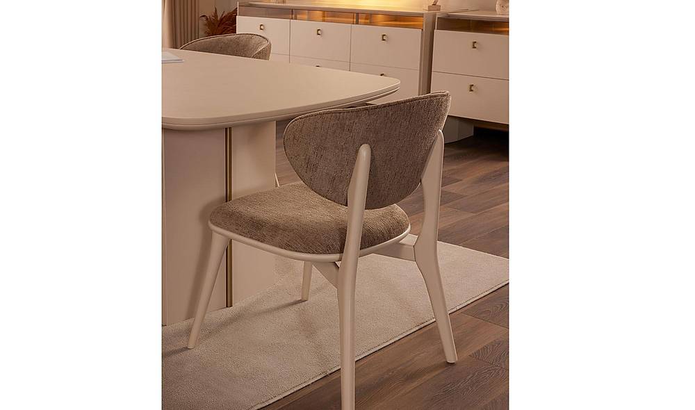 Boyner Dining Table Set