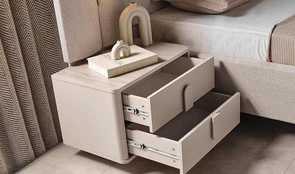 Listra Base Bedroom - 6 Door