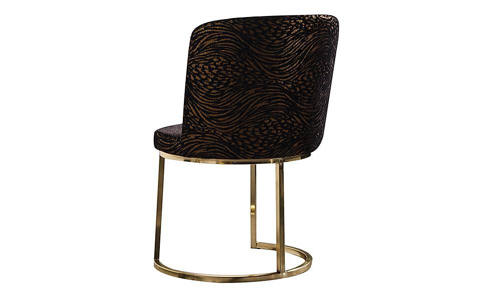 Crown Dining Room - Gold