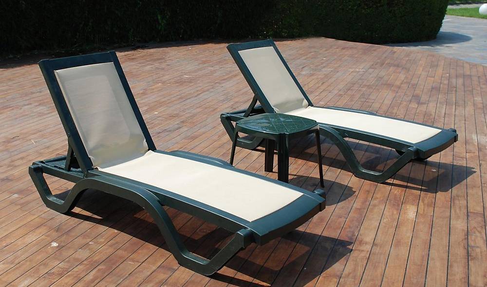Royal Plastic Coffee Table 4 Piece