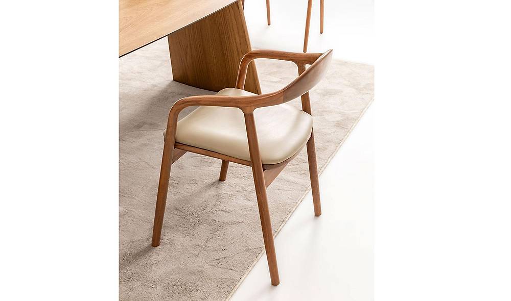 Penora Dining Room - Oak - Beige