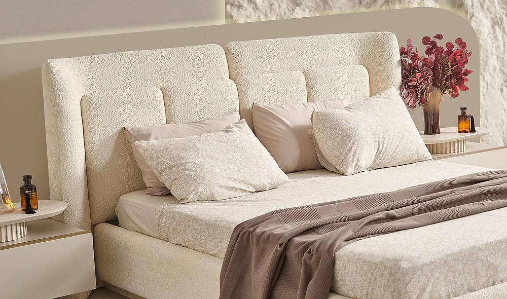 Ramires Bedstead and Headboard