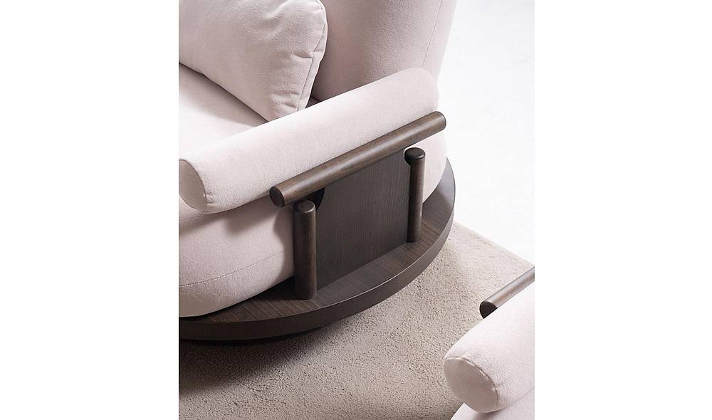 Bitez Bergere - Dark Walnut