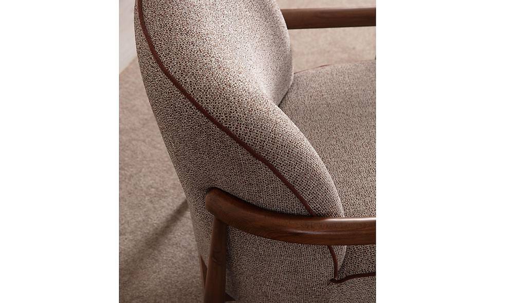Lexa Sofa Set