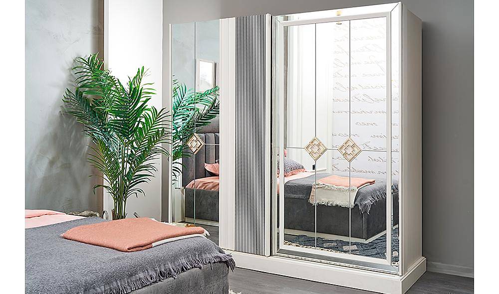 Fashion Midi Sliding Wardrobe