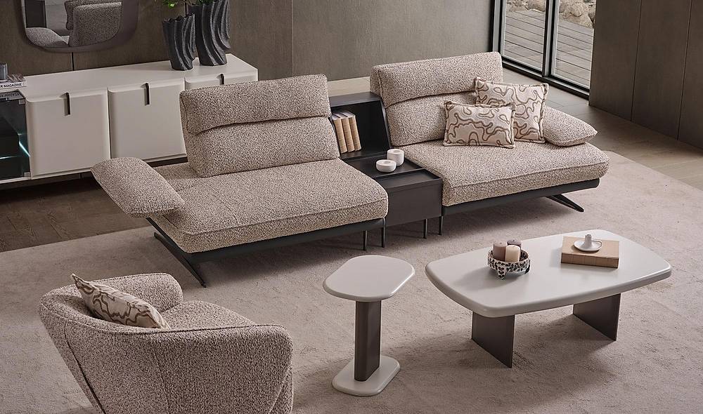Tinase Sofa Set