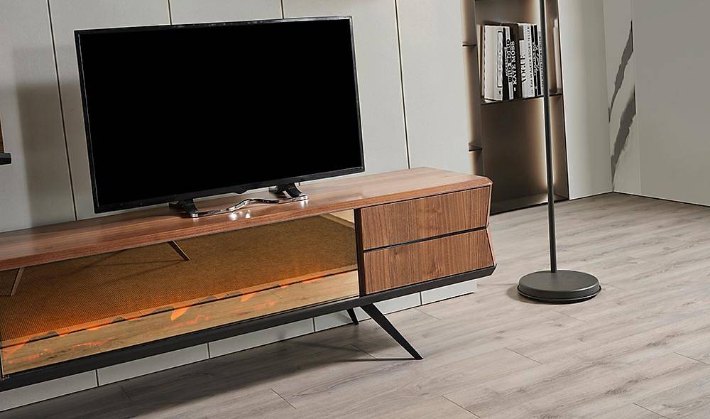 Hisar Dining Room - Walnut