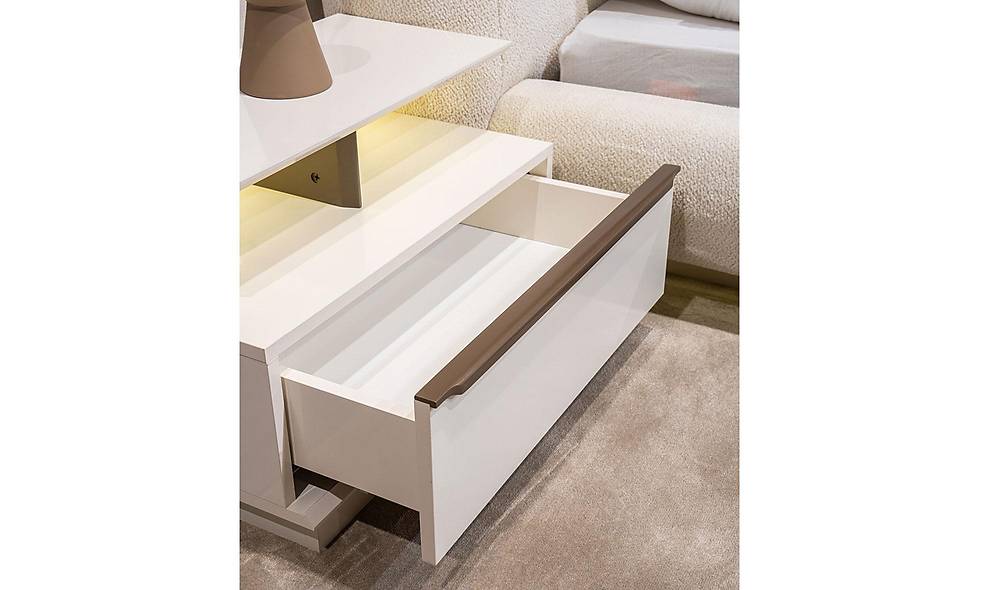 Minax Base Bedroom - 6 Door