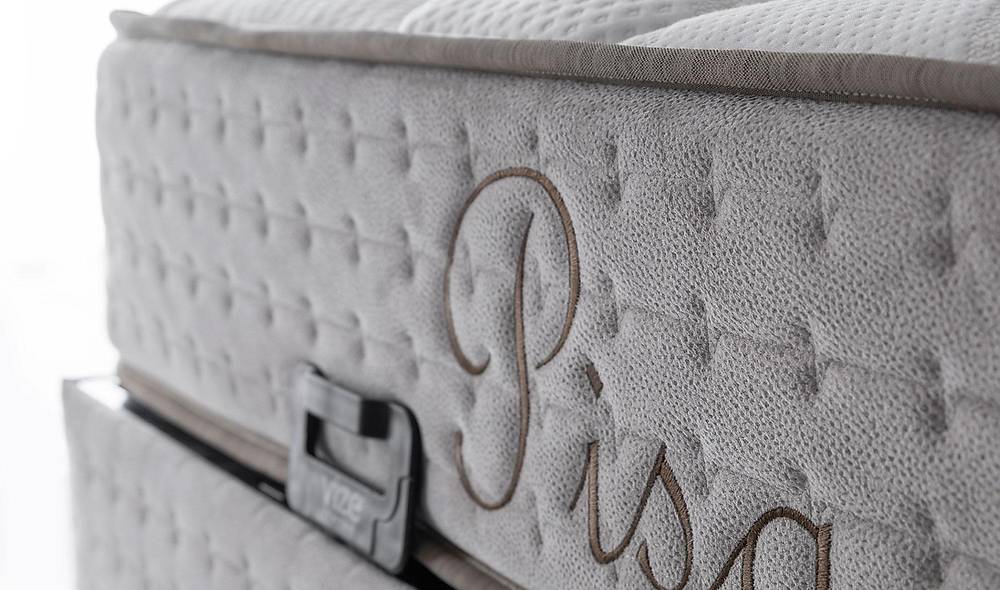 Pisa Base + Headboard + Bed