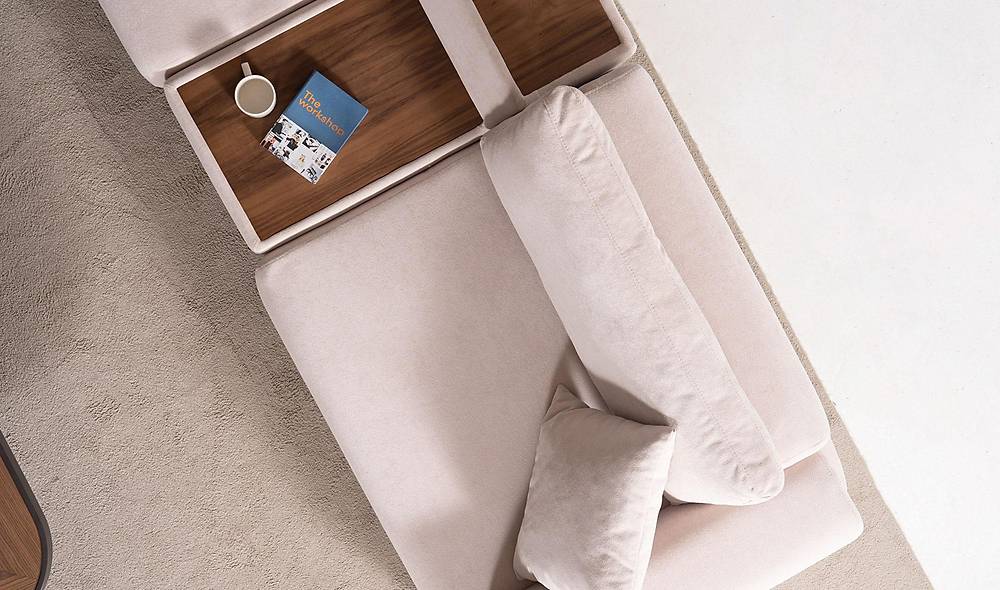 Philo Sofa - With Table
