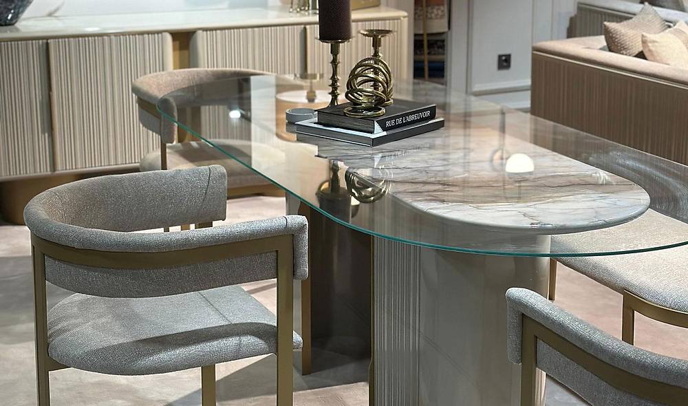 Laura Dining Table Set