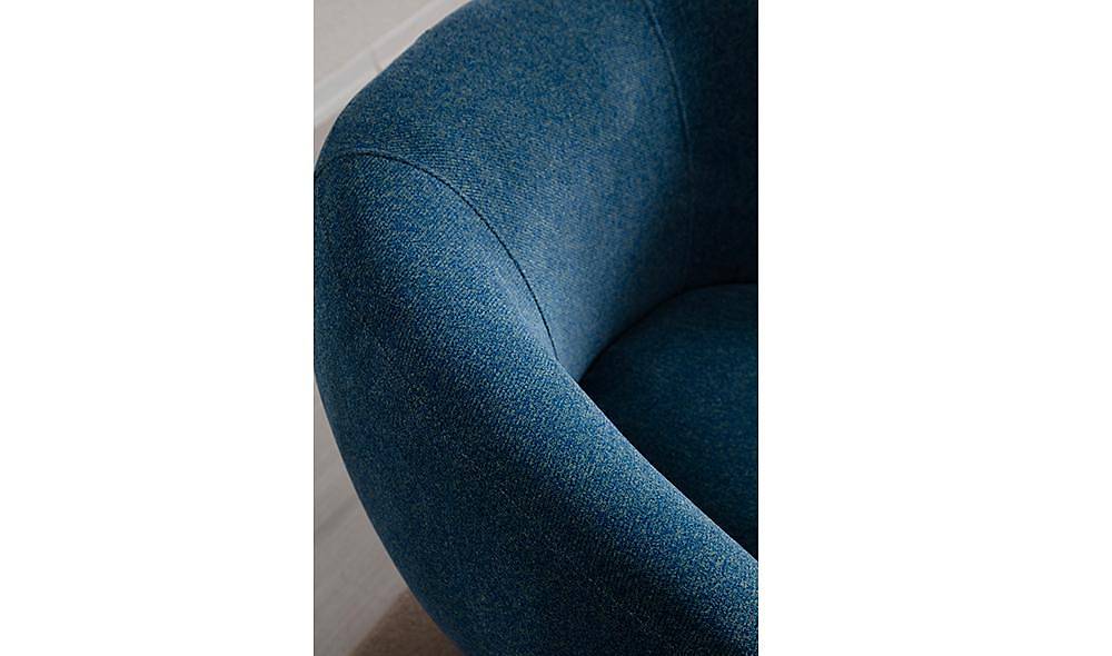 Nesta Bergere - Blue
