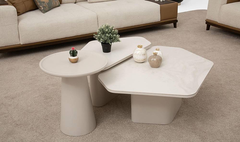 Velaris Table Set