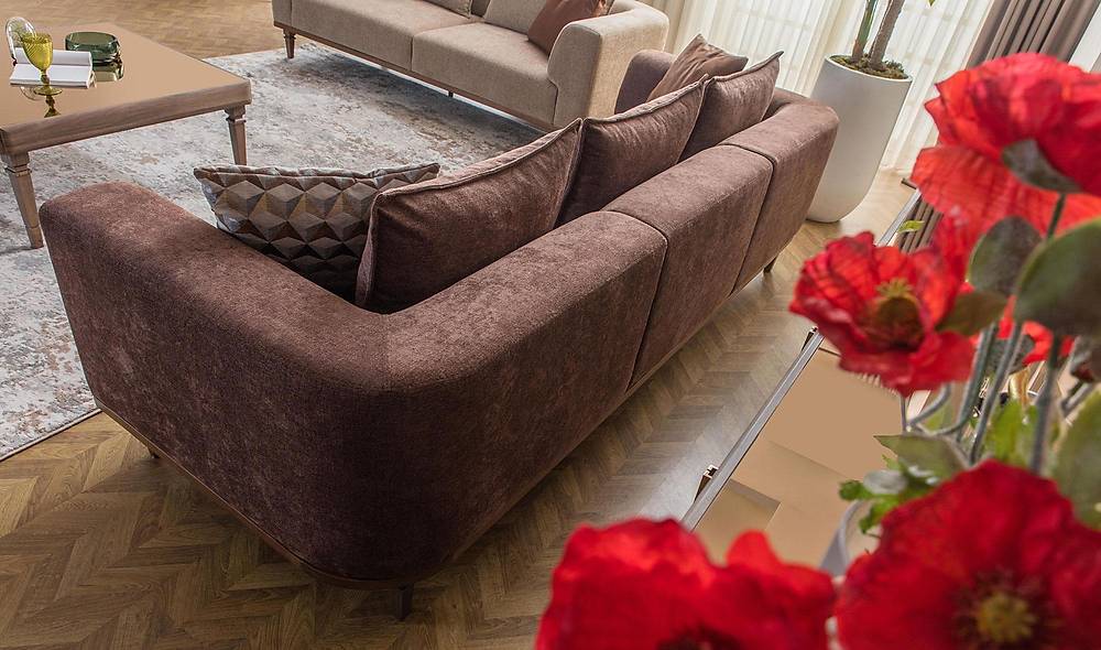 Lova Sofa Set