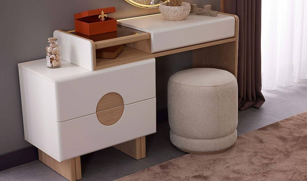 Rezzo Base Bedroom
