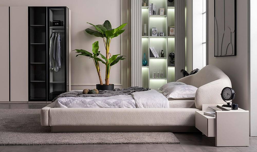 Rigel Bedroom - 6 Door