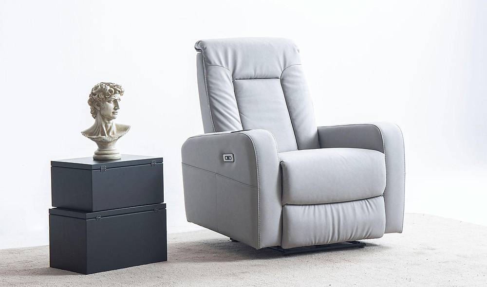 Mihenk Recliner