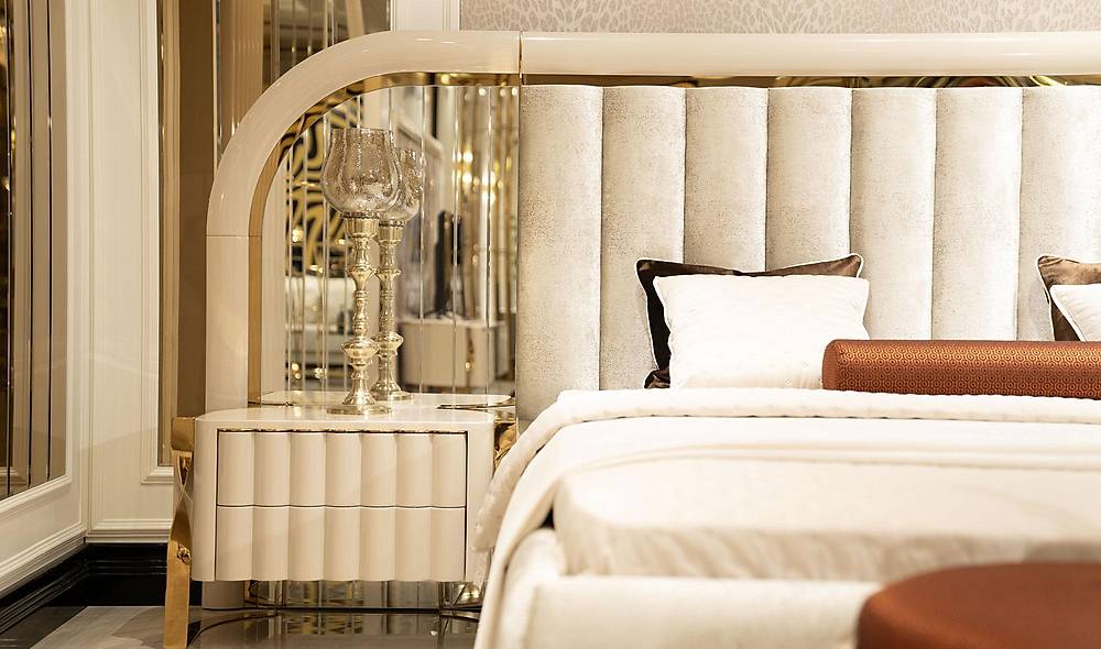 Munsell Bedstead and Headboard