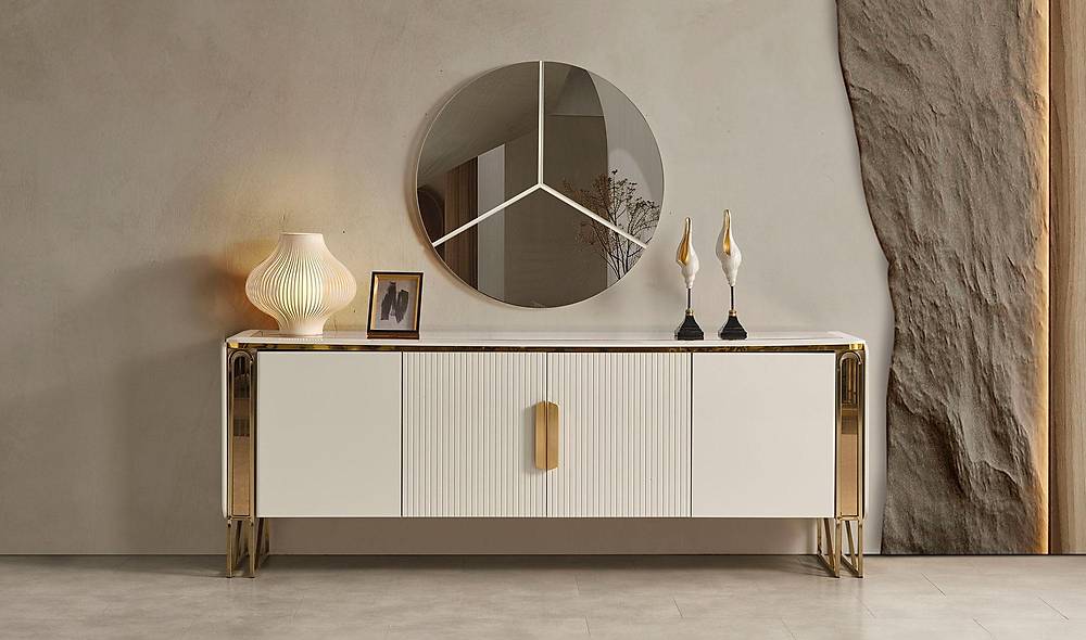 Misis Dining Room