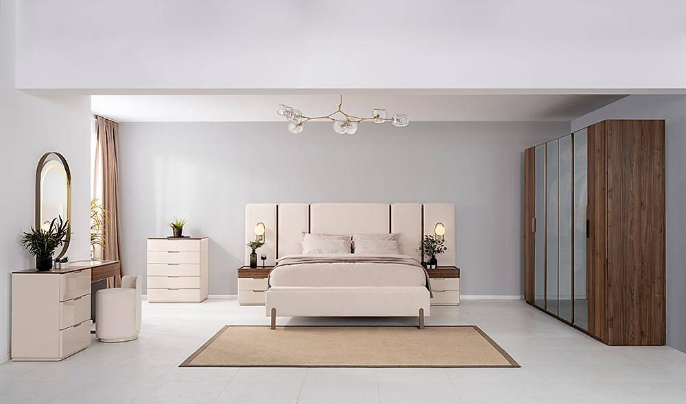 Ring Base Bedroom