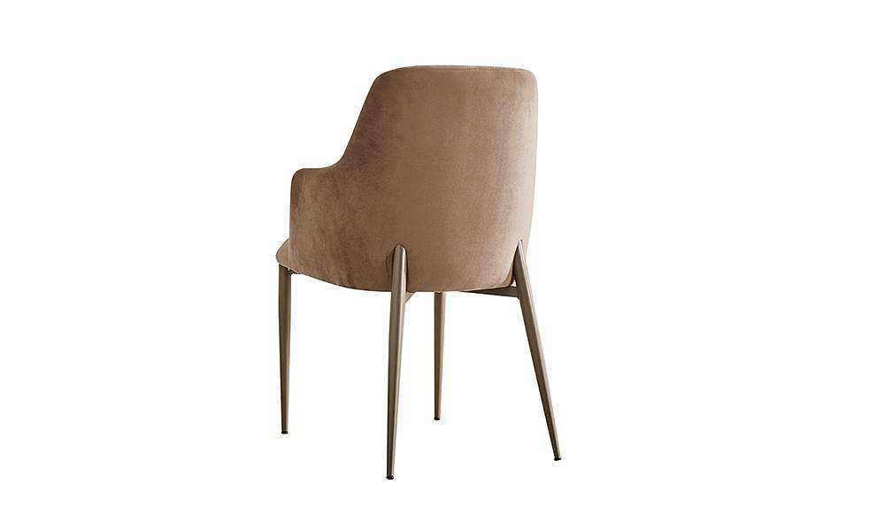 Claria Dining Room