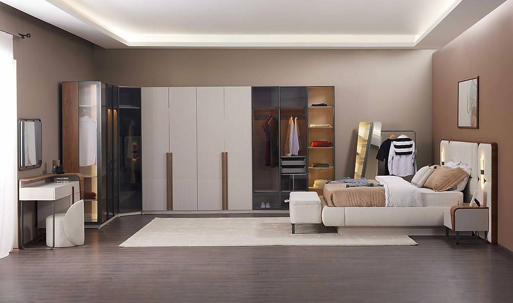 Fox Bedroom with Base - Corner Wardrobe