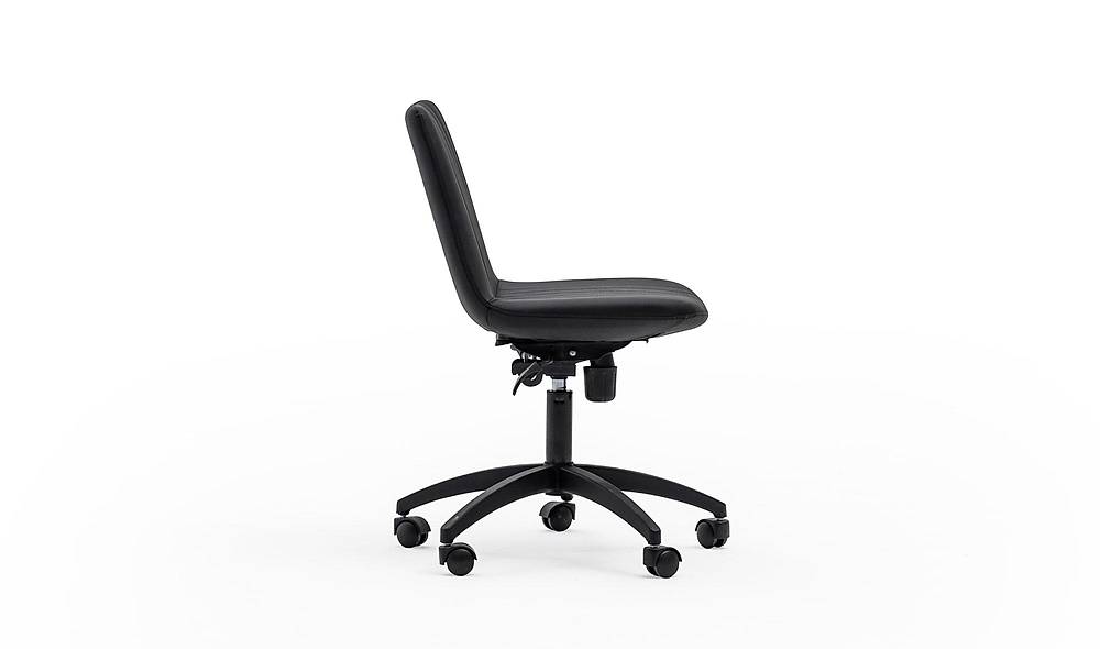 Zelis Study Desk
