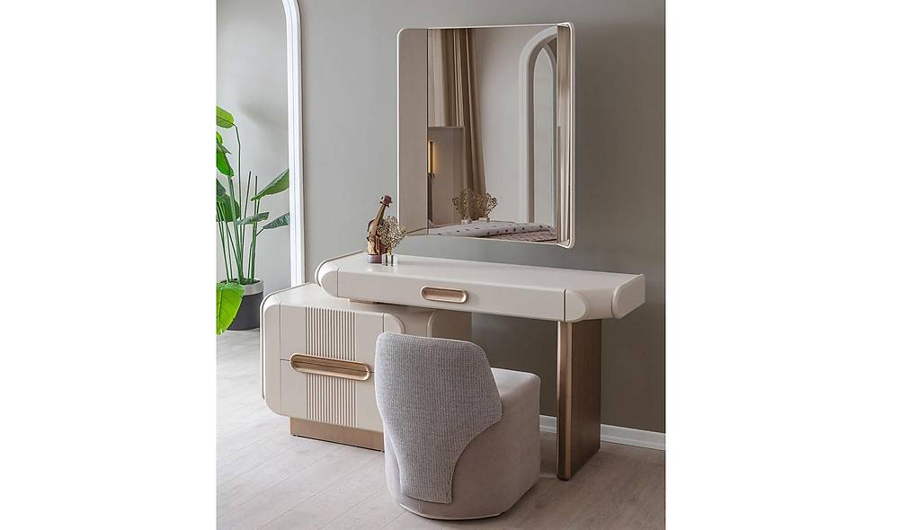 Soprano Base Bedroom