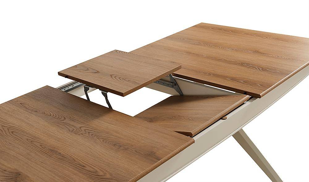 Metiro Dining Table Set