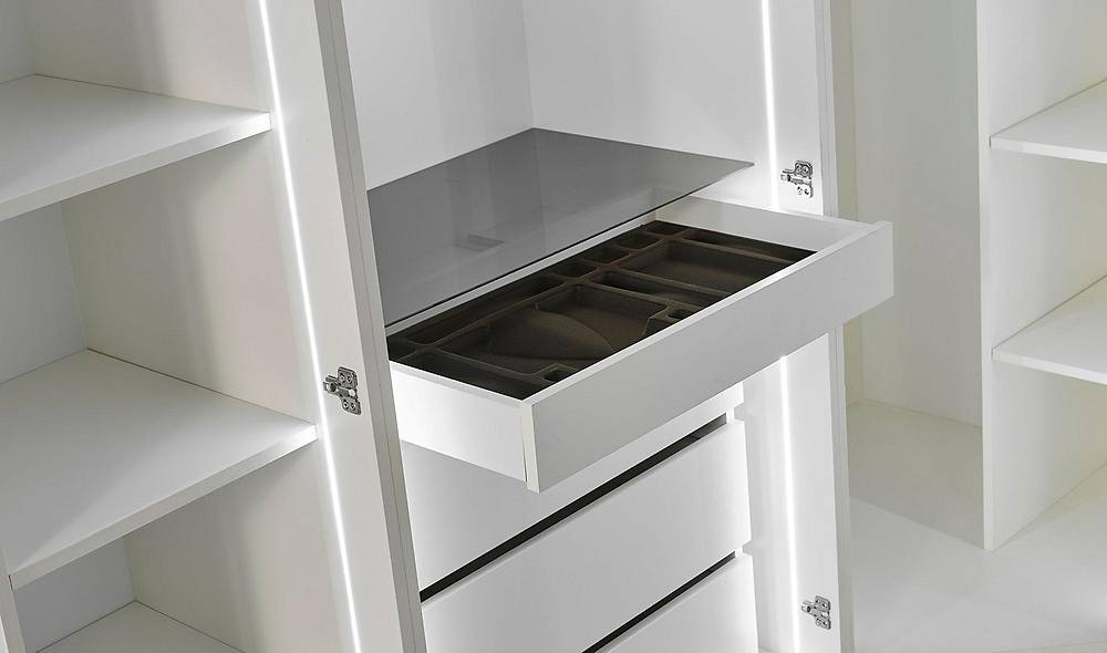 Cardiff Base Bedroom - 6 Door