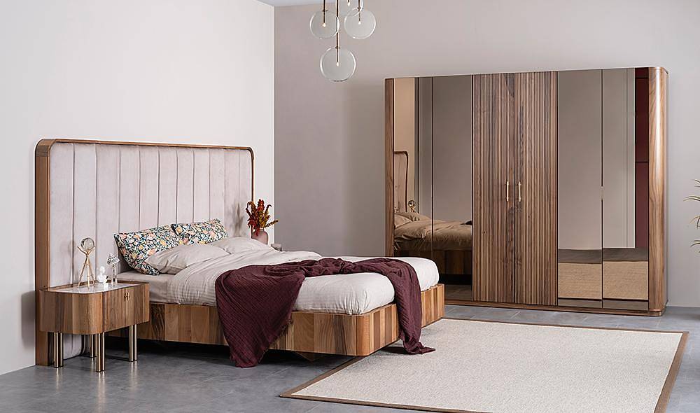 Kasilya Base Bedroom