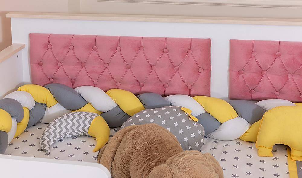 Pink Cot Bed