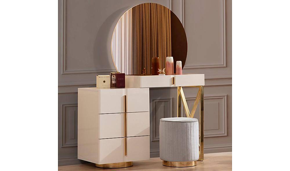 Minar Dresser