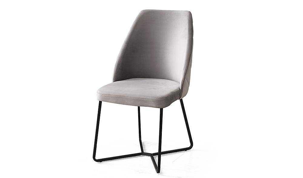 Larina Anthracite Table Set