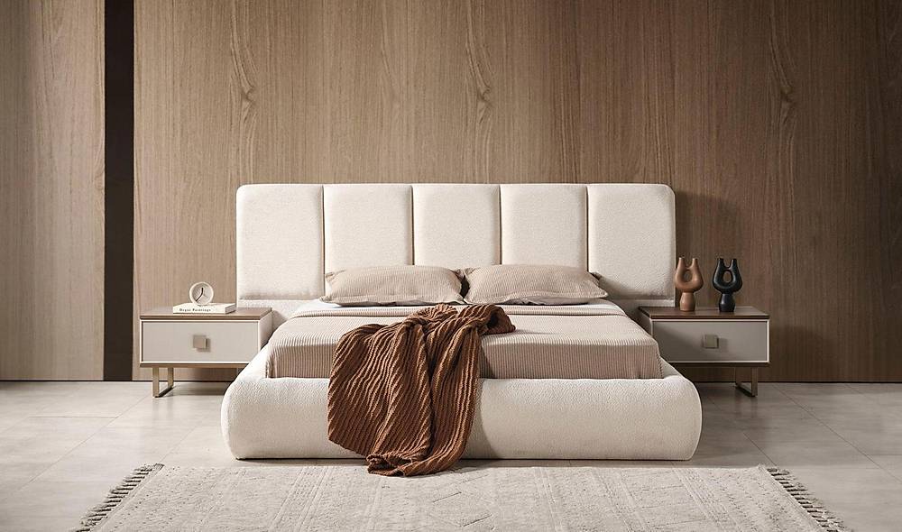 Karte Base Bedroom