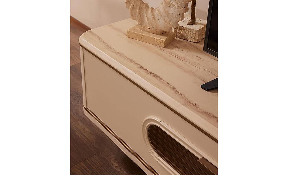 Panorama Tv Stand