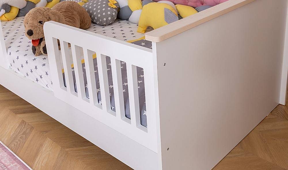 Pink Cot Bed