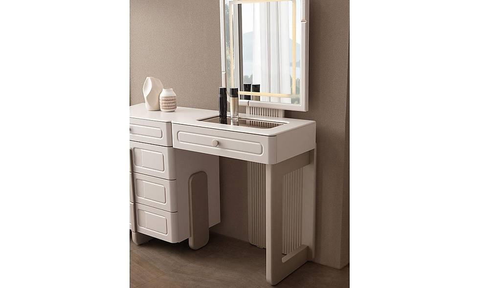 Padolya Dresser