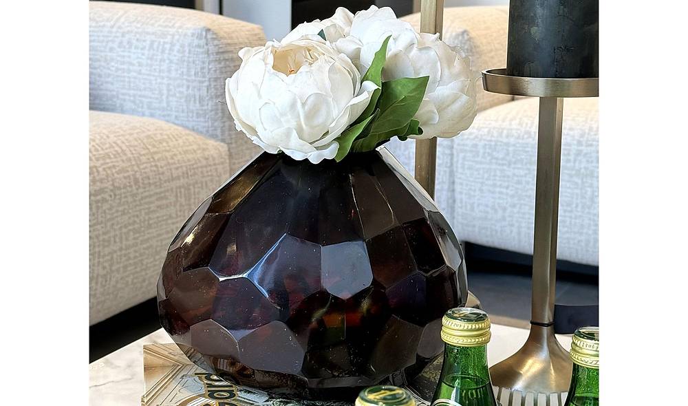 Glass Vase with Flowers - 31941