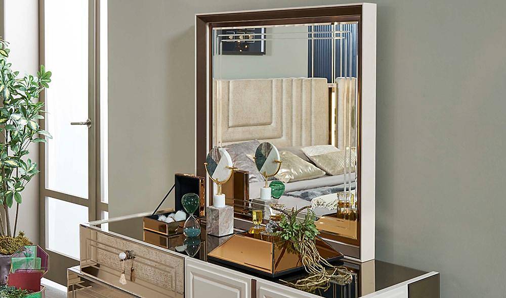 Peru Dresser