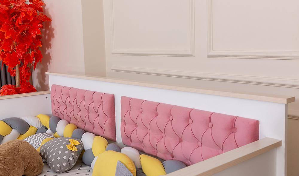 Pink Cot Bed
