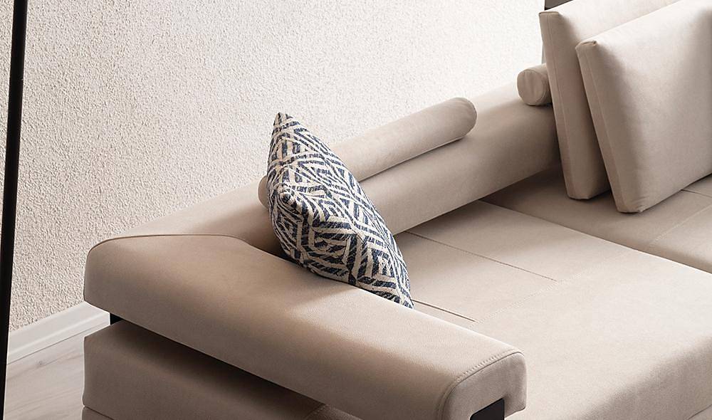 Everest Sofa - Nubuck - Black