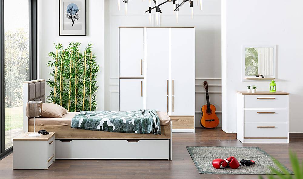 Bianca Teen Room - 3 Door