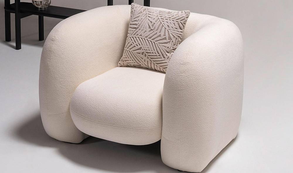 Nevena Sofa Set