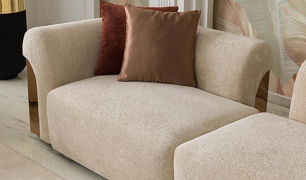 Radius Sofa
