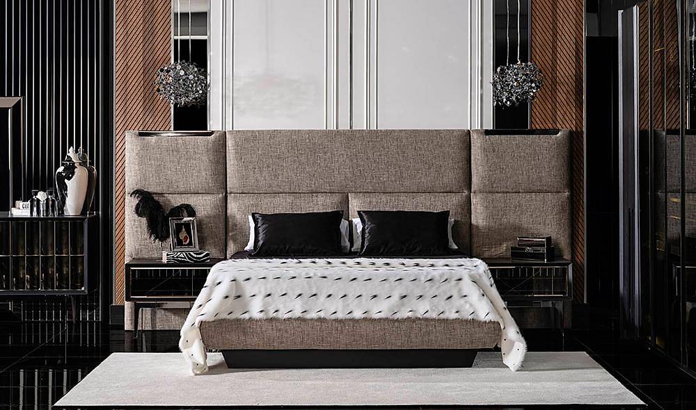 Ottova Bedstead and Headboard