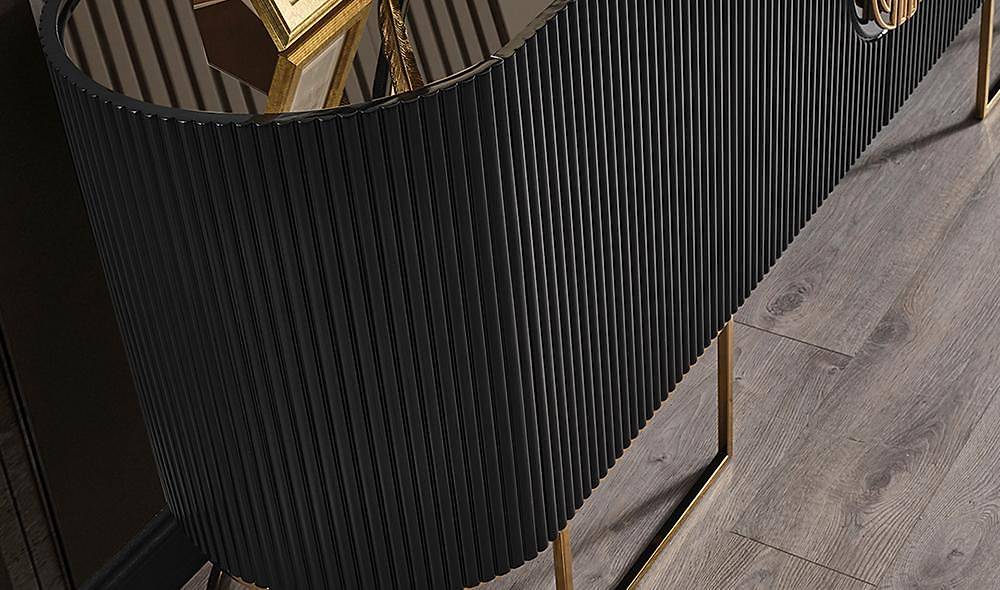 Crown Dining Room - Black - Gold