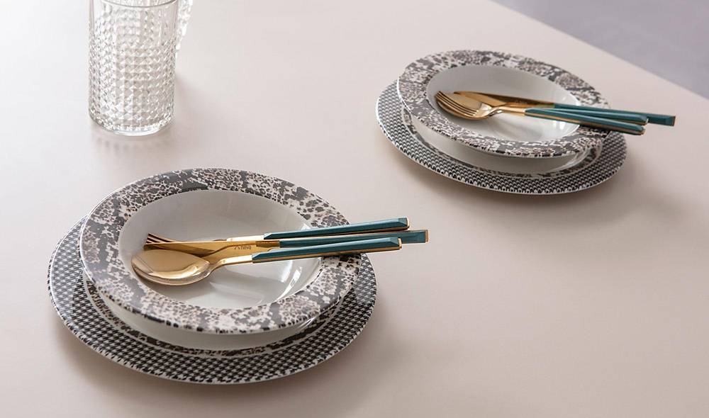 Joss Dining Table Set