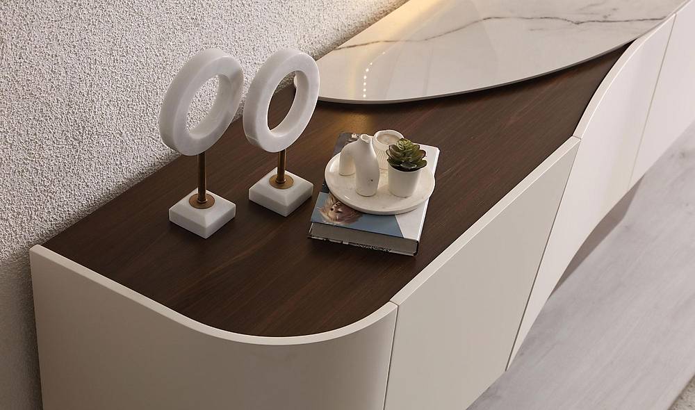 Elexa Dining Room