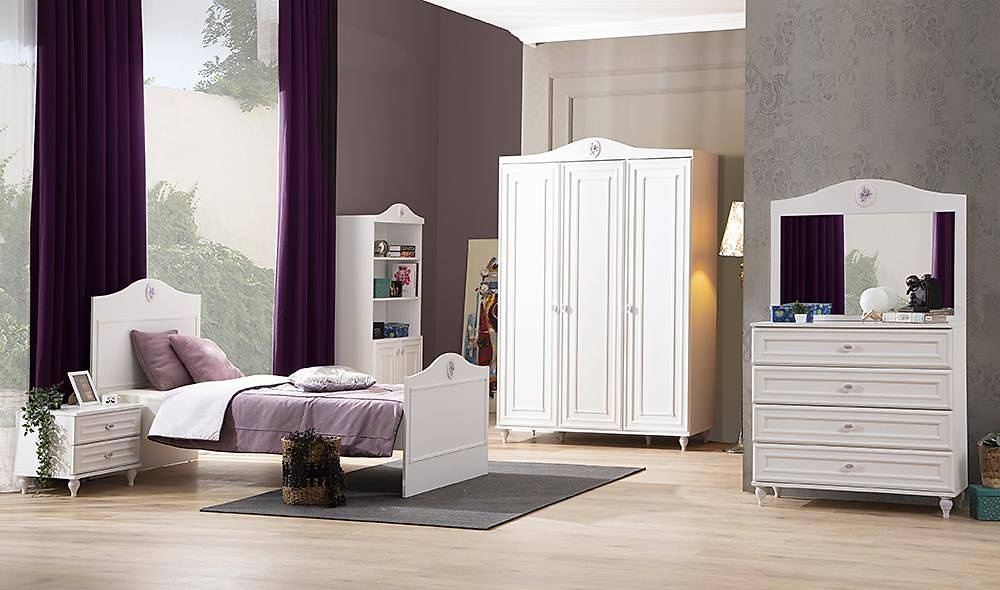 Layla Teen Room